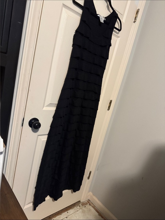 Max Studio Dresses & Skirts - Max Studio Black Tiered Ruffle Maxi Skirt